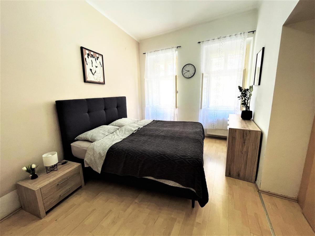 Viktorija City Center Apartment Ljubljana Exteriör bild